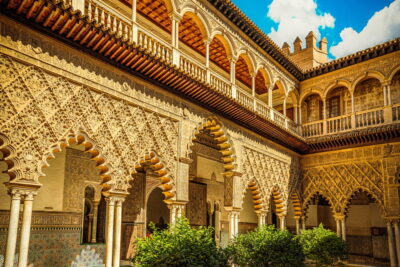 Seville: Priority Access Cathedral, Giralda & Alcázar Tour - Where you meet (and how to start on the right foot)