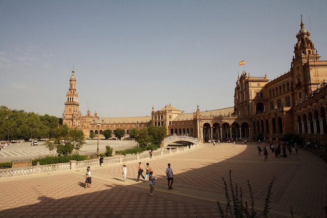 Seville Private Walking Tour with Alcazar & Cathedral Tickets - Real Alcázar: Mudéjar palace energy plus gardens you’ll actually remember