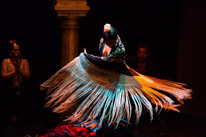 Seville: Puro Flamenco Show - Museo del Baile Flamenco - What You’ll Actually See: Alegrías, Castanets, and Live Guitar