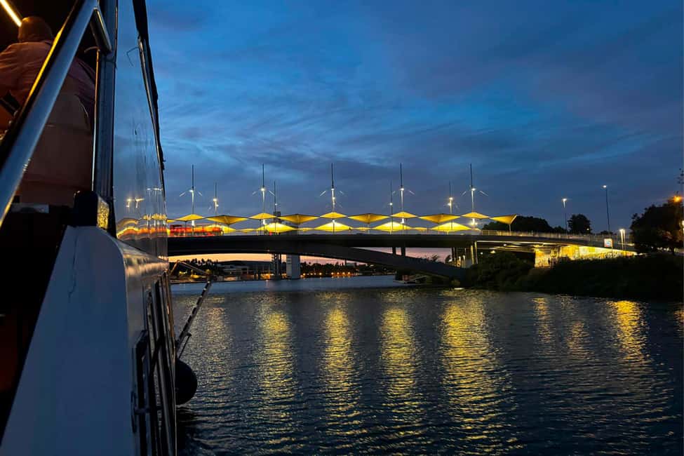 Seville: Restaurant Boat Ride on the Guadalquivir with Lunch/Dinner - What you’ll see: Torre del Oro, Triana Bridge, Maestranza, and the Expo’92 area