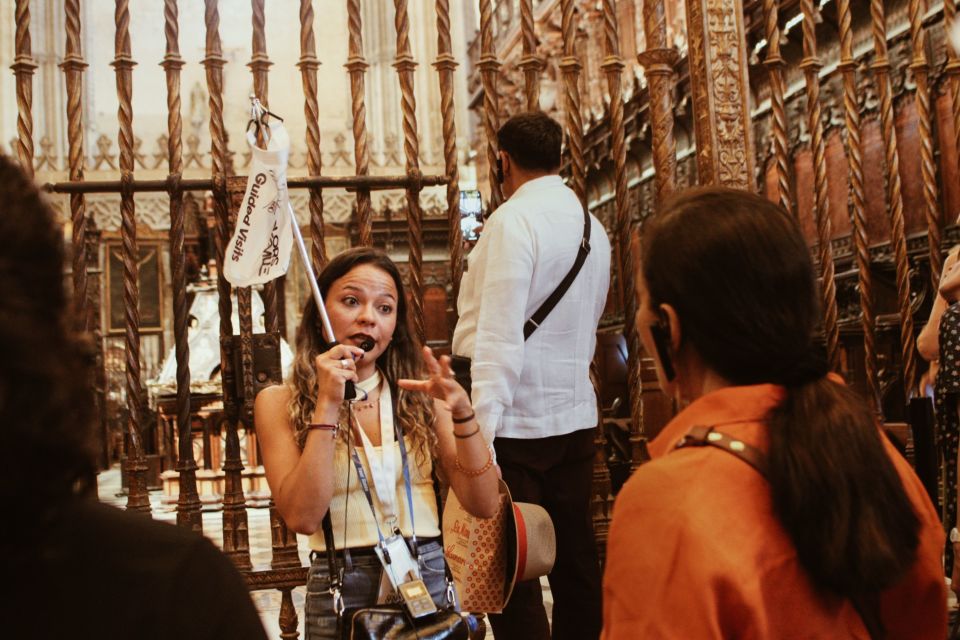 Seville: Royal Alcazar, Cathedral, and Giralda Tower Tour - Key things to know before you go