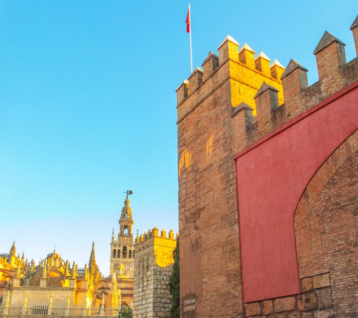 Seville: Royal Alcazar, Cathedral, and Giralda Tower Tour - Should you book this Seville Cathedral–Alcázar–Giralda tour?