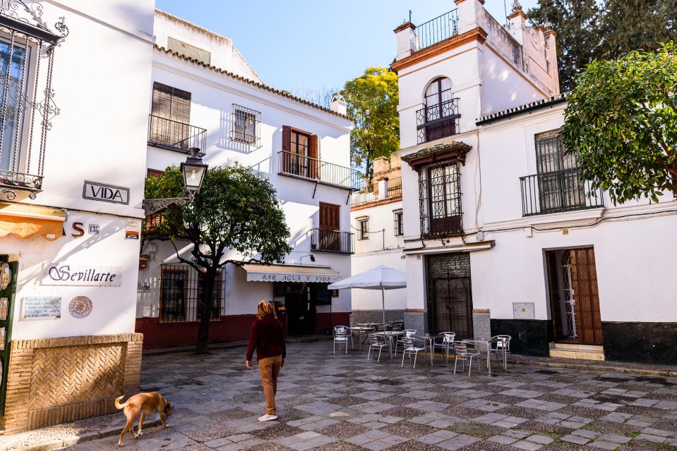Seville: Santa Cruz Old Jewish Quarter Walking Tour - Key highlights to know before you go