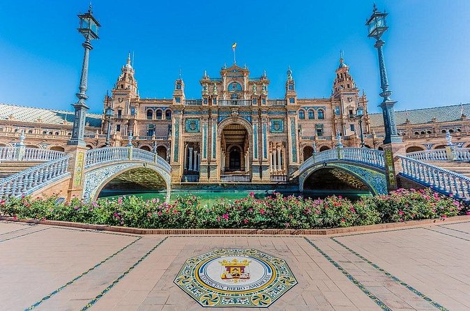 Seville Sightseeing Tour with Alcazar and Cathedral Tickets - Santa Cruz quarter: where Seville feels like itself