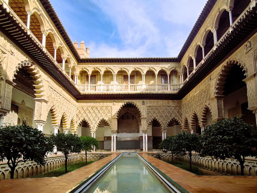 Seville: Small-Group Alcázar Guided Tour & Entry Ticket - Getting inside: skip-the-line, plus real-world security