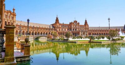 Seville: Small-Group City Highlights Walking Tour - Plaza de San Francisco to Seville Cathedral: What to Learn Before You Go Inside