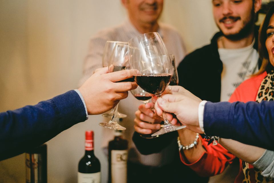Seville: Small Group Jewish Quarter Tour with Tapas & Drinks - Price and value: why $59 makes sense for Seville in 2026