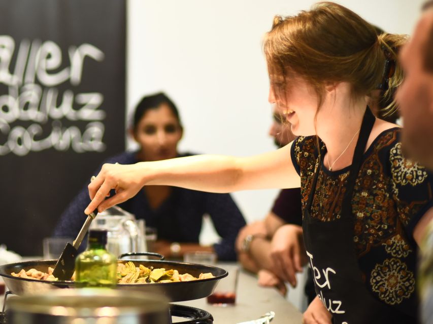 Seville: Spanish Cooking Class with Dinner - Where you meet: stalls 75–77 at Triana Market