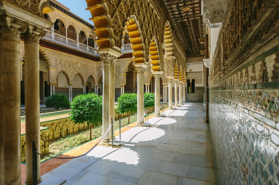 Seville: Tour Alcázar, Cathedral & Giralda Priority Access - Key takeaways before you go