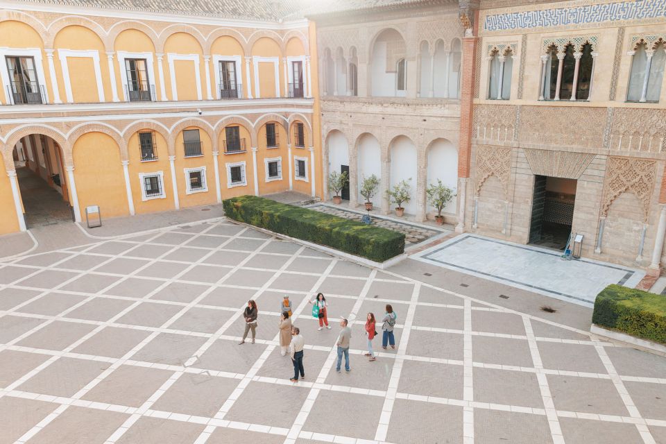 Seville: VIP Exclusive Early Access Tour of The Alcazar - The Ferdinand–Isabella–Columbus thread that ties the rooms together
