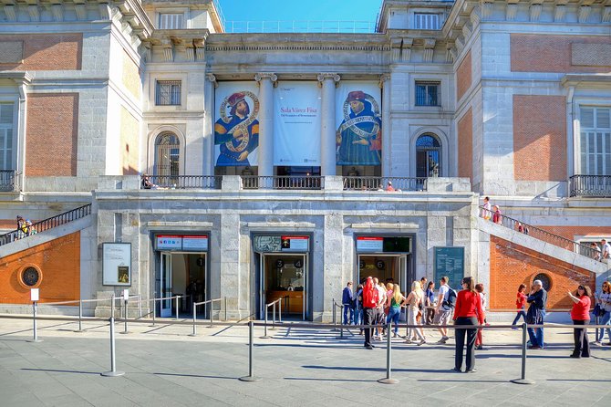 Skip the line: Prado Museum Monolingual Guided Tour - Use your time after the tour wisely