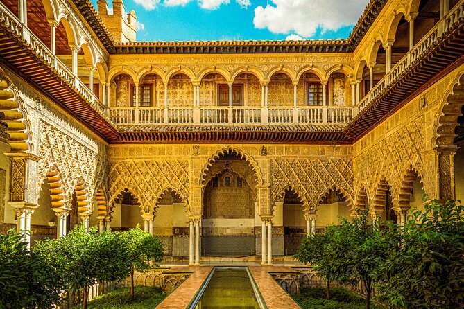 Skip the Line Seville Alcázar, Cathedral & Giralda Guided Tour - Mudéjar Palace: Palacio Mudéjar and Royal Apartments