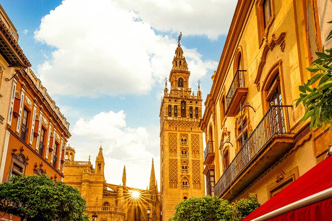 Skip the Line Seville Alcázar, Cathedral & Giralda Guided Tour - Time, Crowd Size, and What Feels Rushed