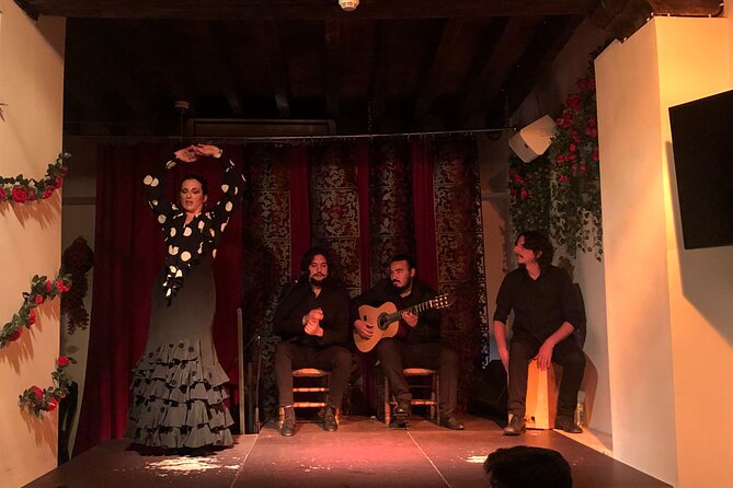 Skip the line: Tablao Flamenco Andalusí Ticket - Key Things That Make This Ticket Worth It