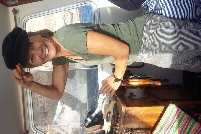 Small Group Boat Whale and Dolphin Watching Tour - Small group (10 max): why it feels different at sea