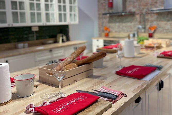 Small-group Immersive Basque Cooking Class in Bilbao with Open Bar - Key Highlights I’d Plan Around
