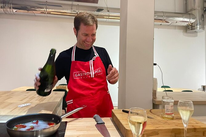 Small-group Immersive Basque Cooking Class in Bilbao with Open Bar - Why the Max 12 Group Size Feels Different