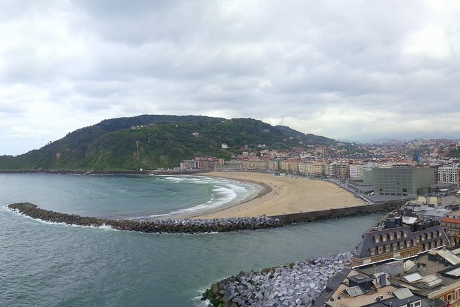 Small group San Sebastian and Getaria tour from Bilbao with lunch - Pintxos lunch in the Old Town: the real reason this tour feels local
