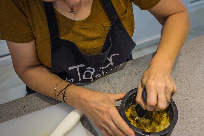 Spanish Cooking Class & Triana Market Tour in Sevilla - Key things that make this class worth your morning