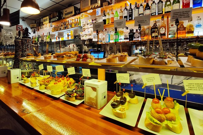 Spanish Wine and Tapas Tour in a Local Neighborhood in Barcelona - Group Size, Comfort, and the Realities of Small-Bar Seating