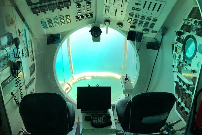 Submarine tour Tenerife: a 1 hour underwater experience - Comfort, family fit, and who should skip it