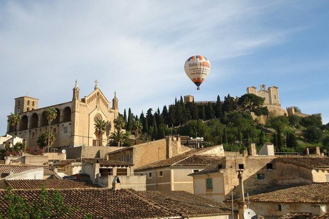 Sunrise and Sunset Experience Hot Air Balloon Ride Mallorca - Landing, Then Champagne and Your Photo/Video Keepsakes
