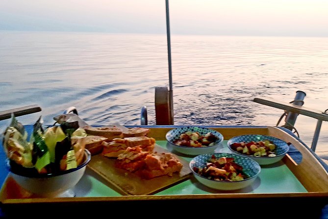 Sunset Boattrip + Tapa + Cava - Wildlife and Summer Magic: Dolphins and Flying Fish Possibilities