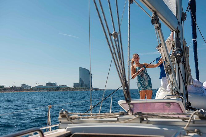 Sunset Sailing Cruise in Barcelona led by Young & Local Captain - Stop 1: Port Vell for a quick Old Port reset