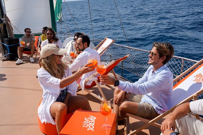 Sunset Sailing in Barcelona & Live Music by Aperol - Why this sunset sailing works for real life in Barcelona