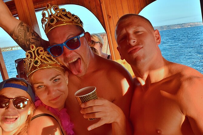 Sunset Tour Mallorca: Sunset boat trip with music & good atmosphere - Cala Blava anchor stop: swim time and the best sunset moment