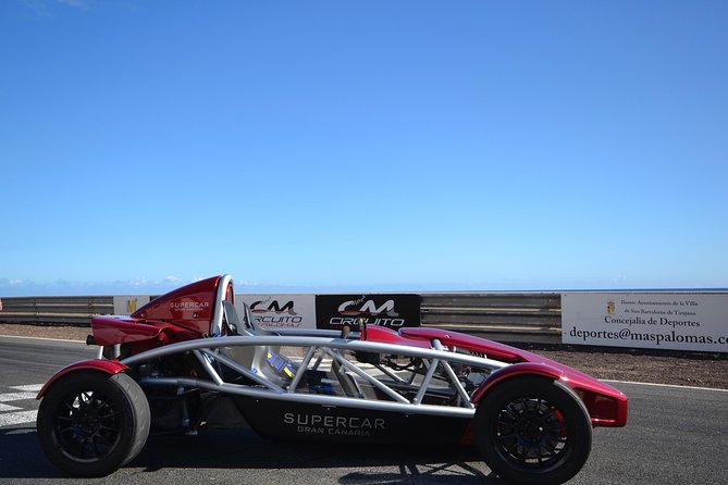 Supercar Experiences on the Circuit of Maspalomas - Up to eight laps: managing expectations without killing the fun