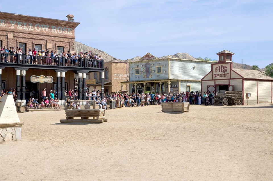 Tabernas: MiniHollywood Oasys Entry Ticket & Optional Buffet - Zoological Reserve in the desert: 800+ animals and conservation work