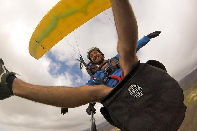 Tandem Paragliding Flight in South Tenerife - Landing and the Photo/Video Keepsake Decision