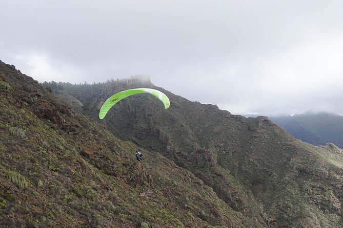 Tandem paragliding in Tenerife - GoPro photos and the add-ons: value check before you say yes