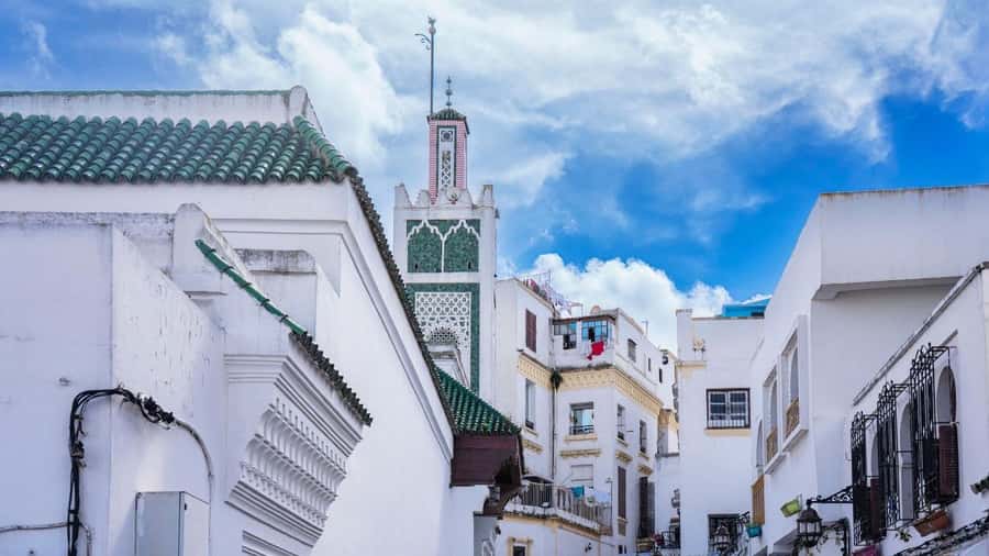 Tarifa: Day trip to Tangier by ferry with lunch and tour guide - The Medina experience: Ancient Medina time + Main Market wandering