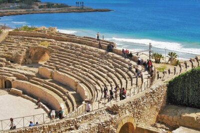 Tarragona and Sitges Tour with Small Group and Hotel Pick Up - Roman Tarragona: Pont del Diable and why this aqueduct matters