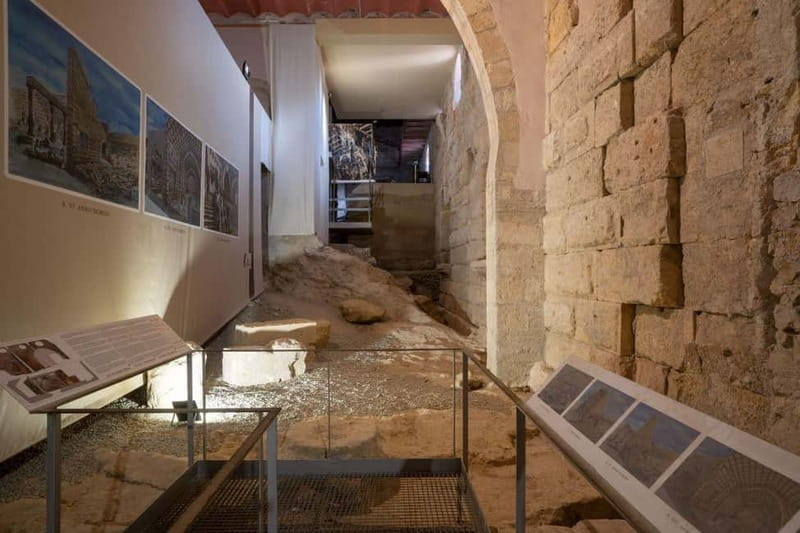 Tarragona: Cathedral Entry Ticket - Chapel of Saint Thecla: the highlight that gives the visit a spine