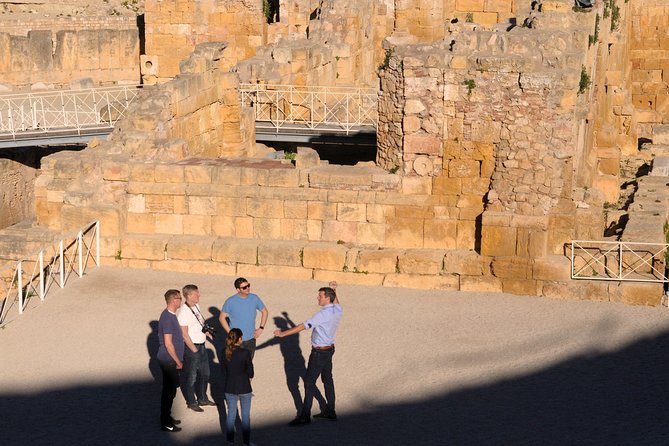 Tarragona Highlights Private Tour - Anfiteatro: Gladiators, Martyrs, and the Sea View Angle