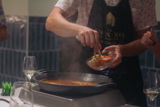 Taste of Spain: Tapas Cooking Class with Bottomless Wine Pairing - The four tapas you’ll cook: classic Spanish dishes, hands-on