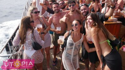Tenerife: Boat Party with Open Bar and DJs - Black Pearl Café pre-party in Puerto Colón: where you start matters