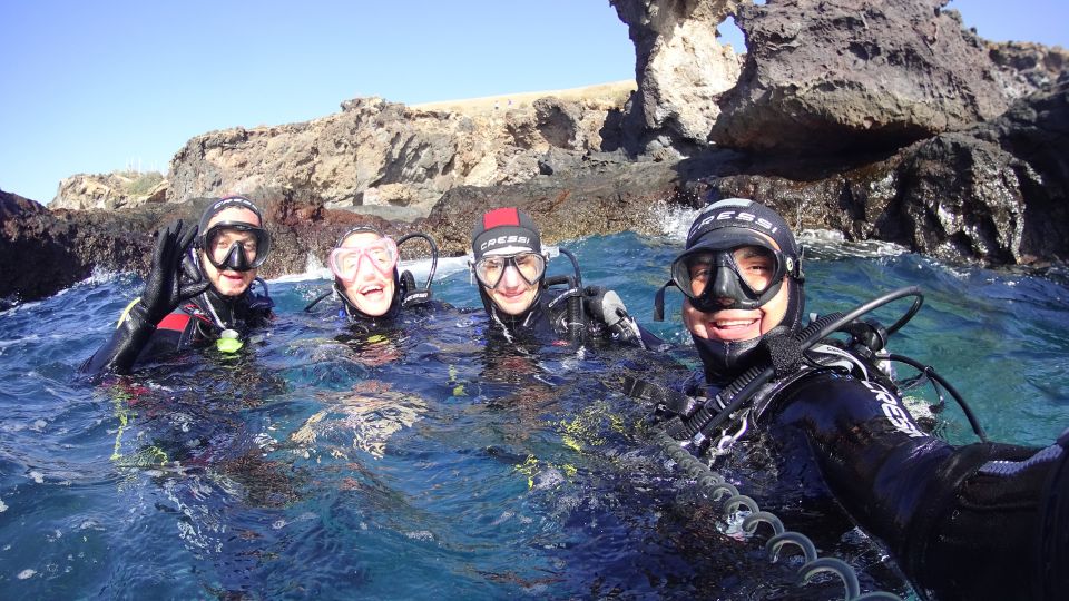 Tenerife: Discover Scuba Diving with Free Photos - Safety without fuss: instructor support, insurance, and what you must do