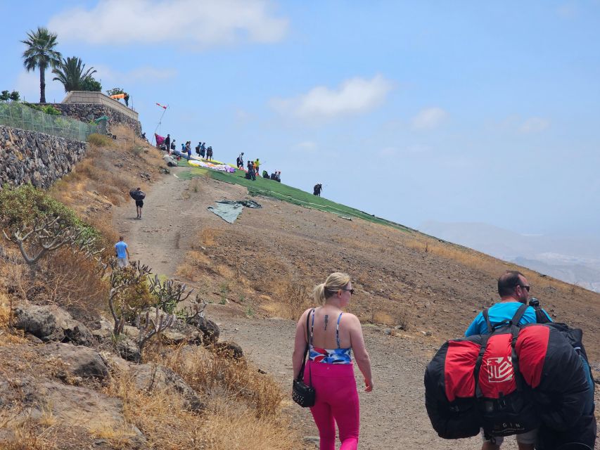 Tenerife: Paragliding with National Champion Paraglider - From pickup to launch: how the 2 hours really breaks down
