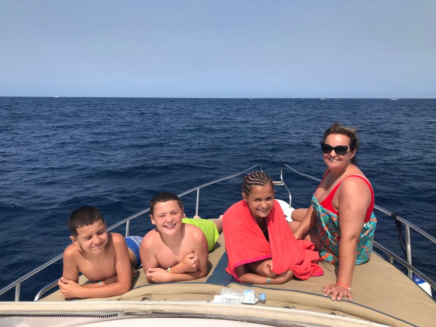 Tenerife: Private Boat Charter with Tapas & Drinks - From Pantalan 3 to the Sun: Meeting Libby and Setting Expectations