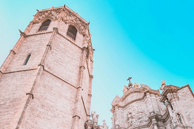 The Essentials of Valencia in a Guided Tour - Palacio del Marques de Dos Aguas: A Quick Look at a Big Statement