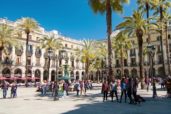"The Shadow of the Wind" Novel Walking Tour - The Born’s Workshop Streets and Santa Maria del Mar’s Calm