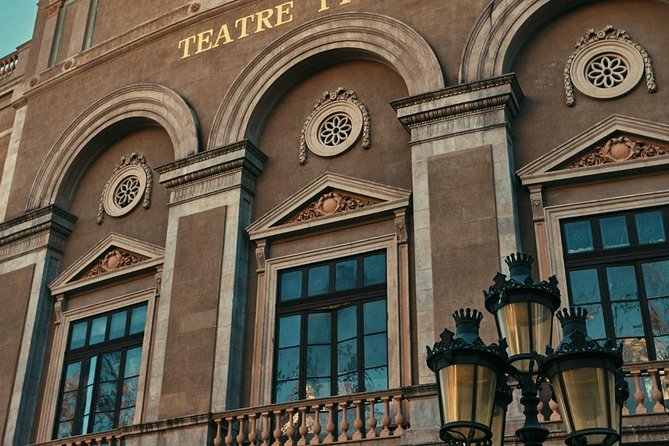 The Ultimate Old Town Tour in Barcelona - Small-Group Barcelona: what changes when there are only 10