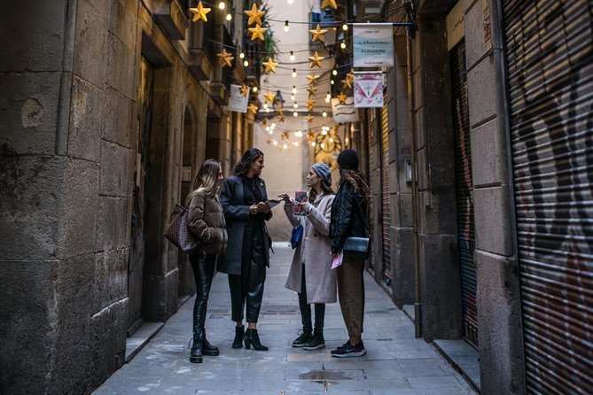 The Ultimate Old Town Tour in Barcelona - Las Ramblas, Boqueria, and the start of your Barcelona story