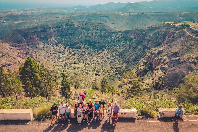The Volcano Heart Tour: Hiking, Tasting and Sunset Experience - Cruz de Tejeda: markets, local tasting, and a lunch that’s more than fuel