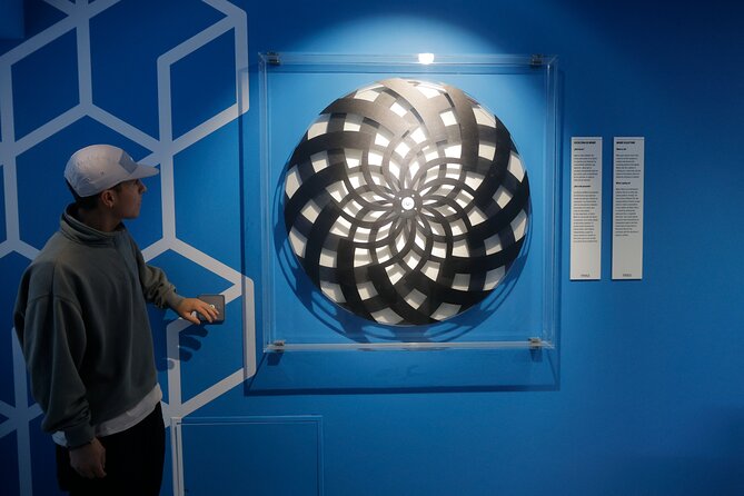 Tickets to the Museum of Illusions Valencia, Where Nothing Is What It Seems - Museum of Illusions Valencia: what you’re really buying