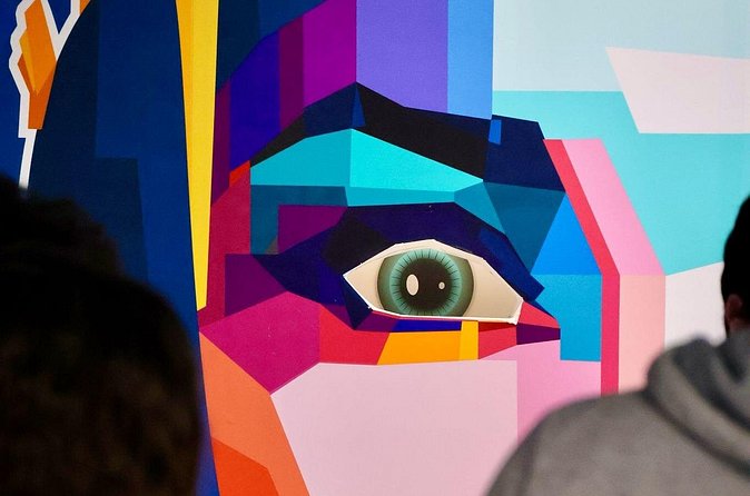 Tickets to the Museum of Illusions Valencia, Where Nothing Is What It Seems - How the staff and guides affect your experience